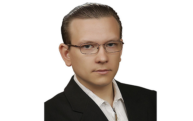 Мануров Рафаэль Равильевич