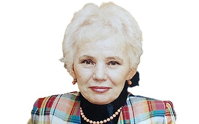 Султанова Людмила Михайловна
